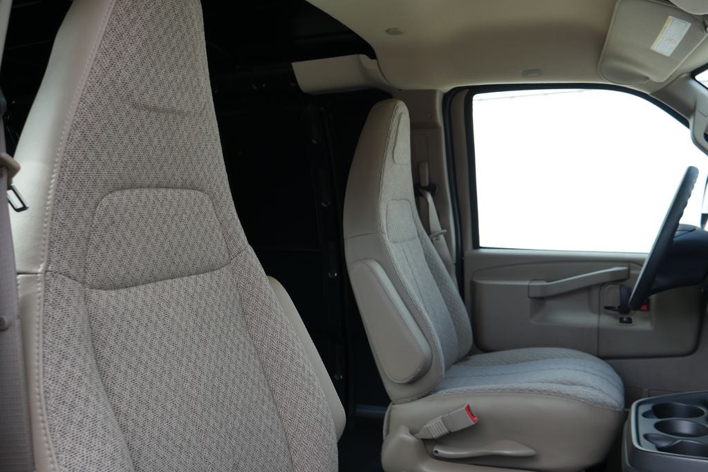 2026 Chevrolet Express 3500 Work Van Cargo