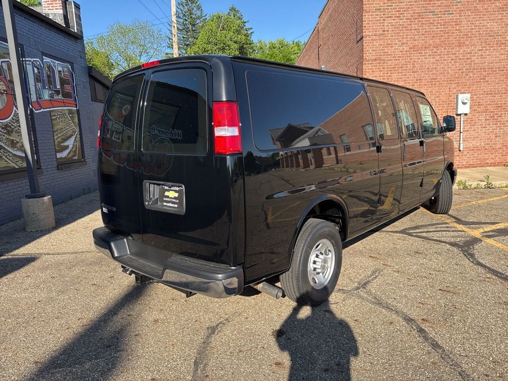 2026 Chevrolet Express 3500 Work Van Cargo
