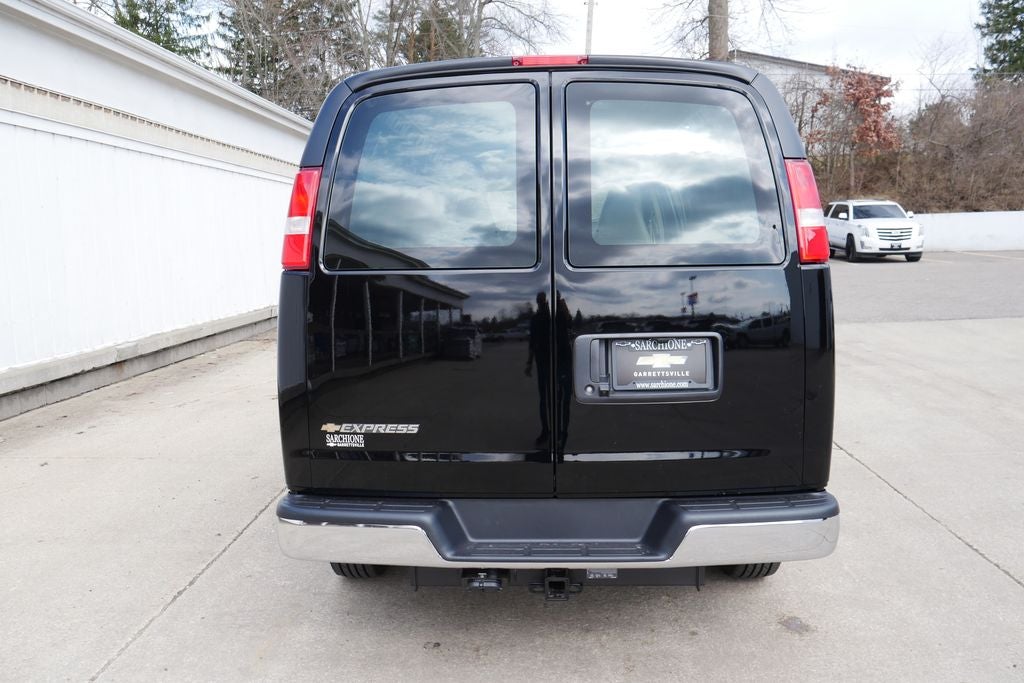2026 Chevrolet Express 3500 Work Van Cargo