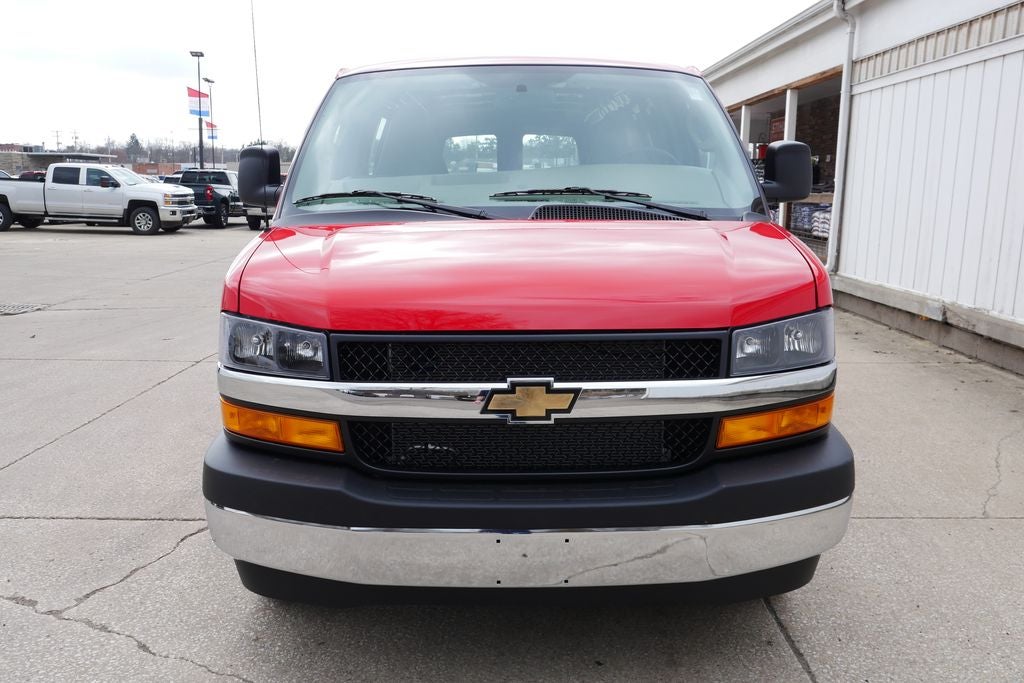 2026 Chevrolet Express 3500 Work Van Cargo