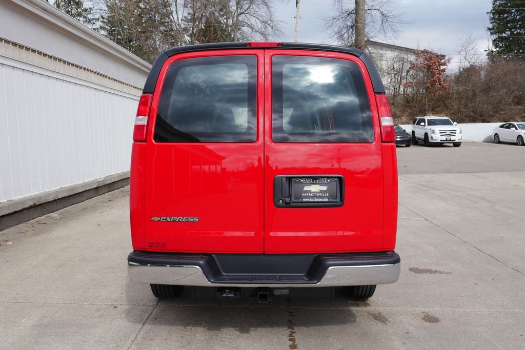2026 Chevrolet Express 3500 Work Van Cargo