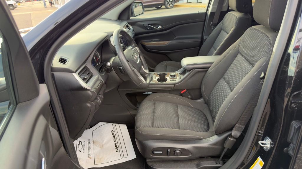 2021 GMC Acadia SLE