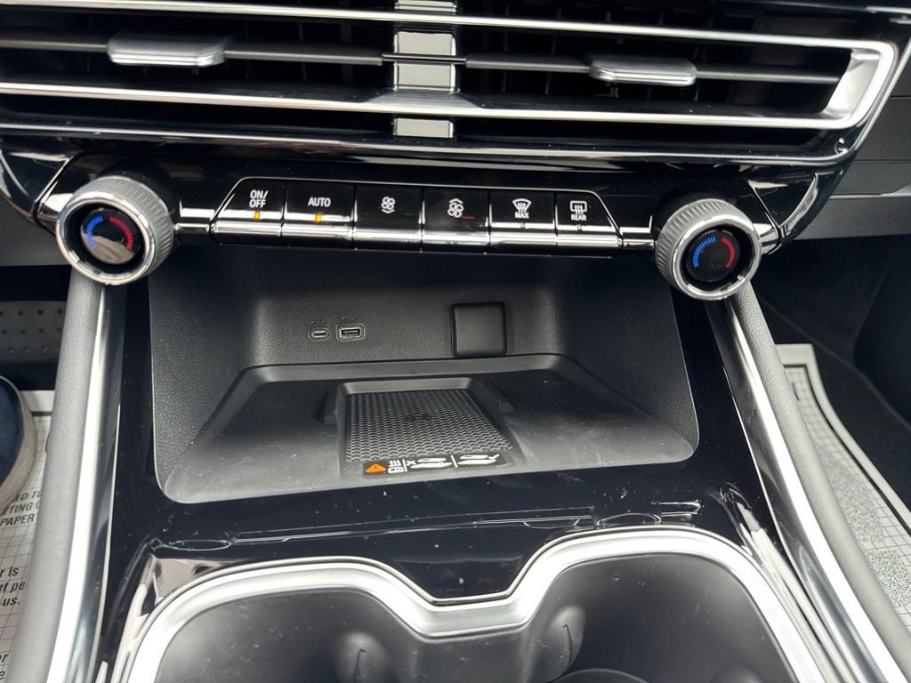 2026 Chevrolet Traverse LT 2LT