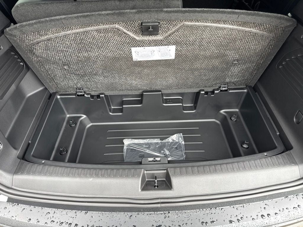 2026 Chevrolet Traverse LT 2LT