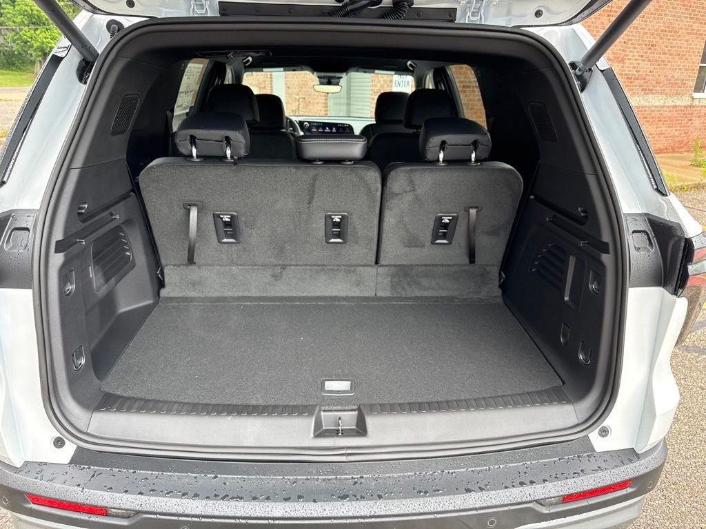 2026 Chevrolet Traverse LT 2LT