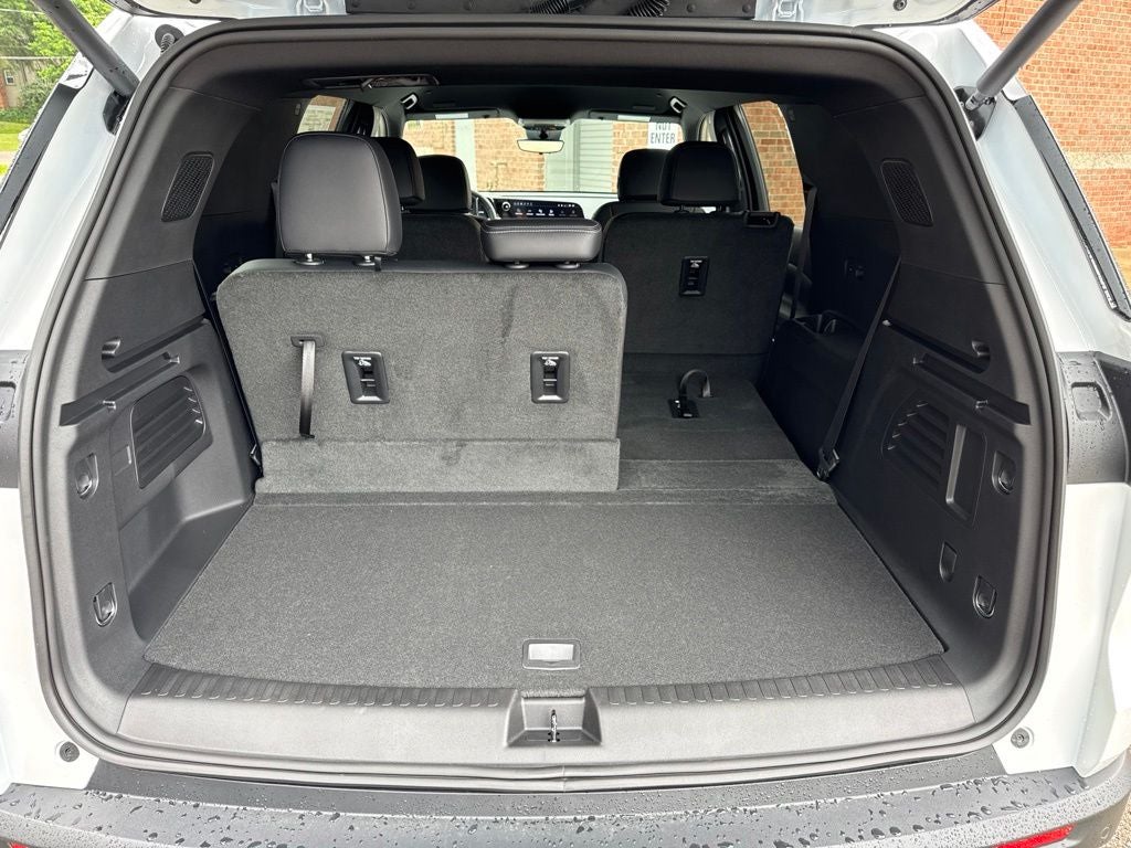 2026 Chevrolet Traverse LT 2LT