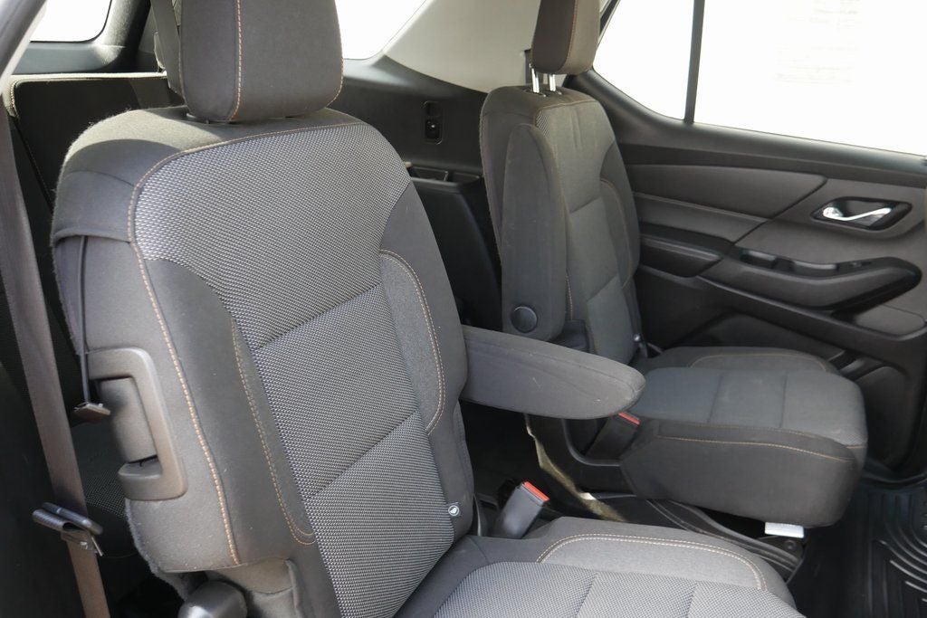 2018 Chevrolet Traverse LT Cloth w/1LT