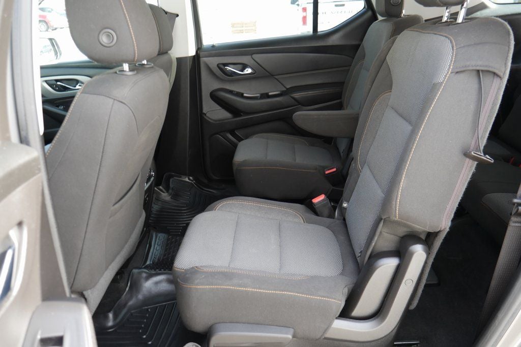 2018 Chevrolet Traverse LT Cloth w/1LT