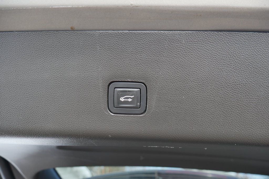 2018 Chevrolet Traverse LT Cloth w/1LT