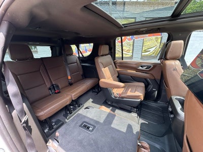 2023 Chevrolet Suburban High Country