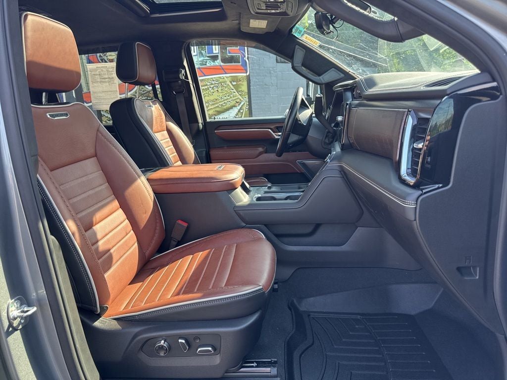 2025 GMC Sierra 3500HD Denali Ultimate