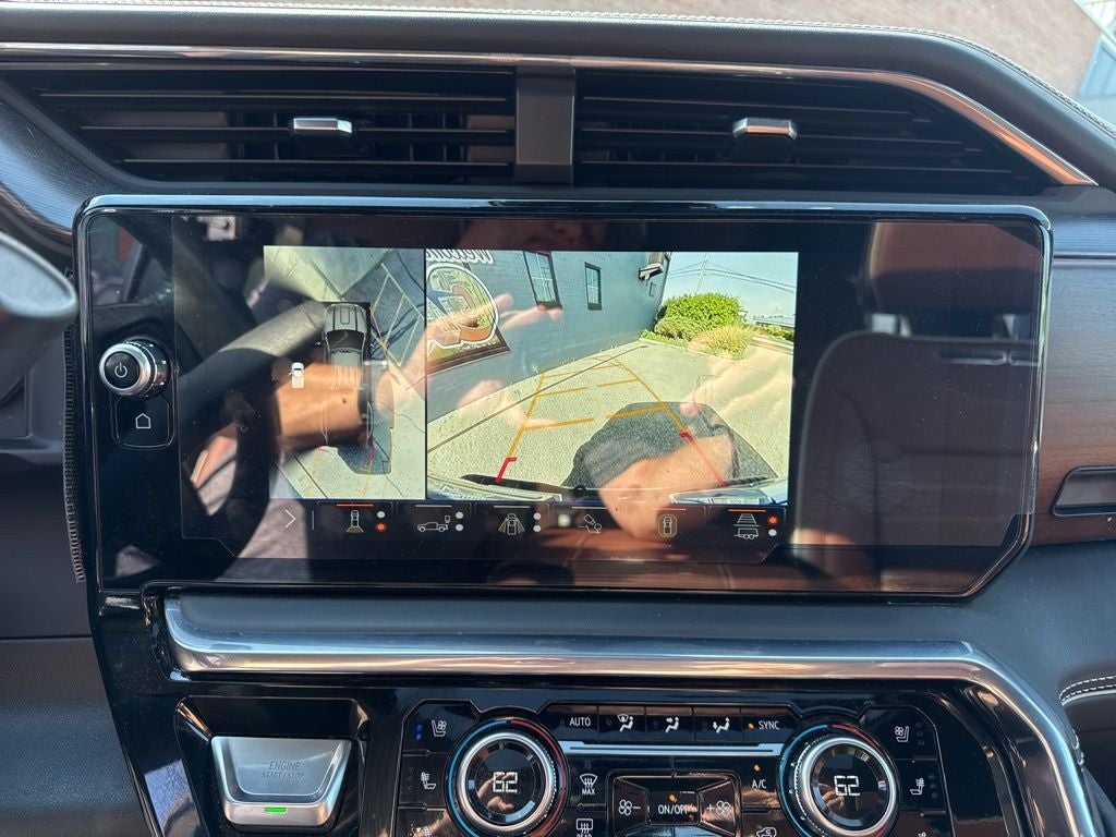 2025 GMC Sierra 3500HD Denali Ultimate