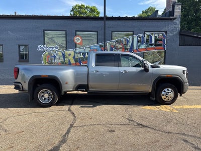 2025 GMC Sierra 3500HD Denali Ultimate
