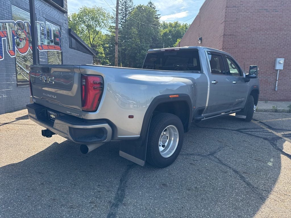 2025 GMC Sierra 3500HD Denali Ultimate