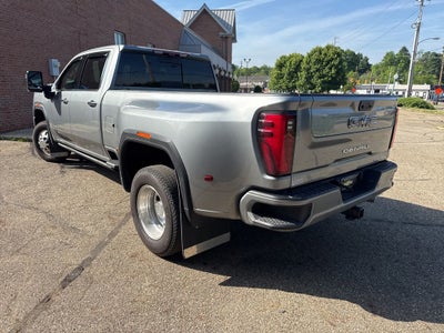 2025 GMC Sierra 3500HD Denali Ultimate