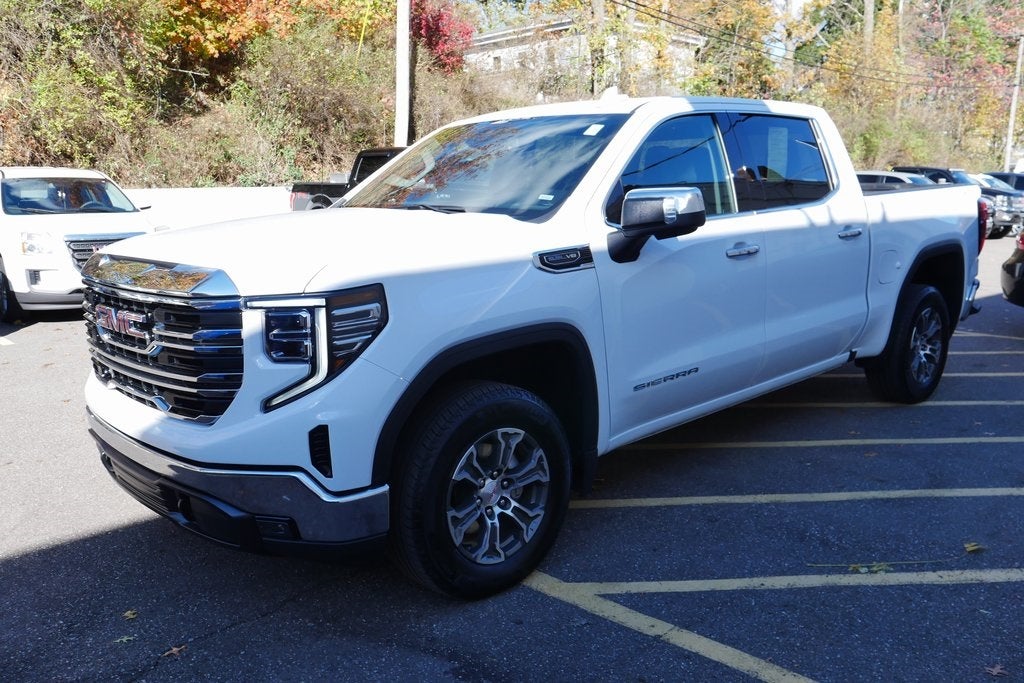 2024 GMC Sierra 1500 SLT