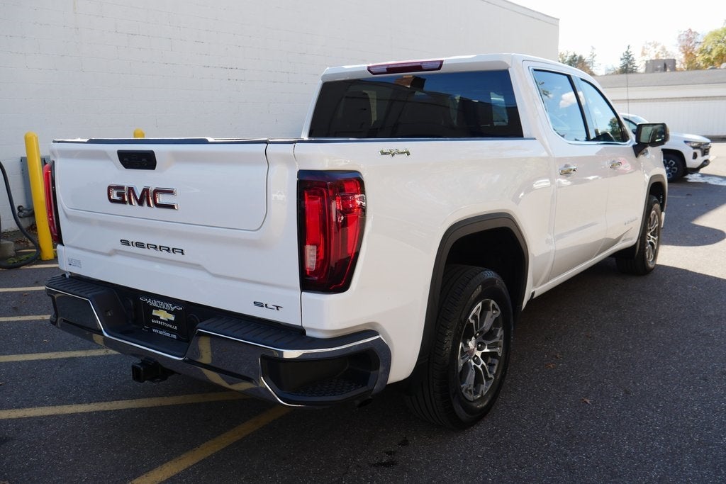 2024 GMC Sierra 1500 SLT