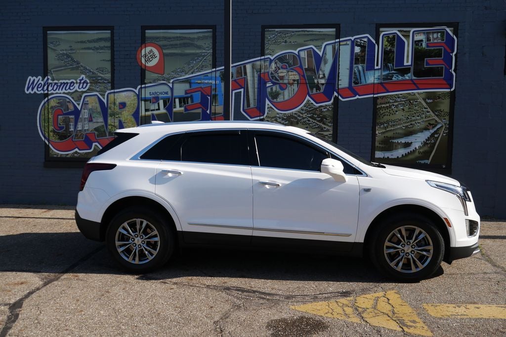 2022 Cadillac XT5 Premium Luxury
