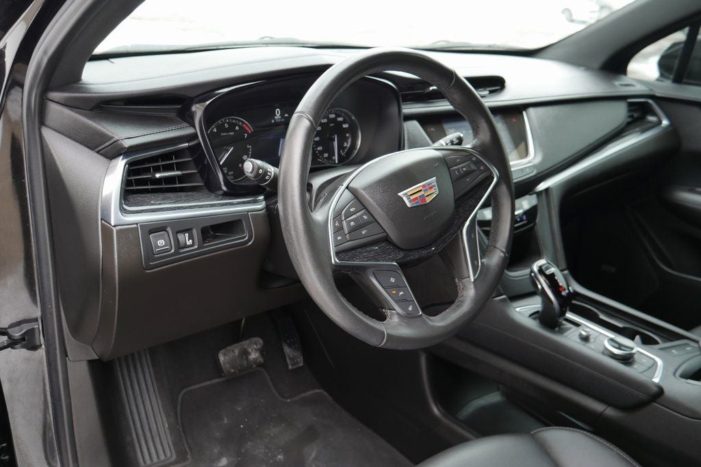 2022 Cadillac XT5 Premium Luxury