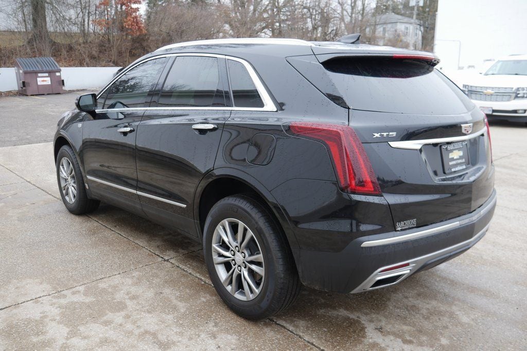 2022 Cadillac XT5 Premium Luxury