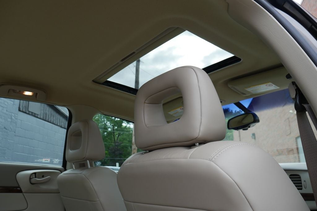 2002 Chevrolet Impala LS