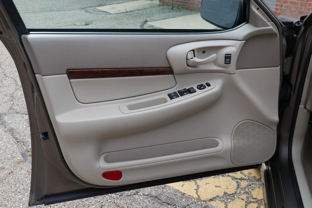 2002 Chevrolet Impala LS