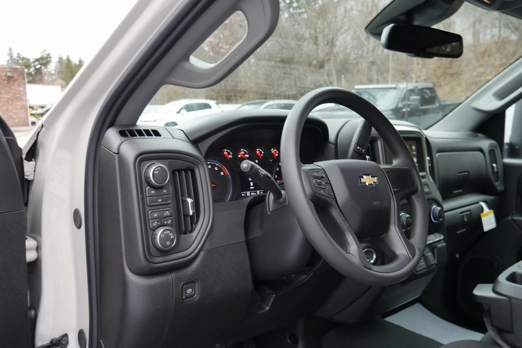 2026 Chevrolet Silverado 2500HD Custom