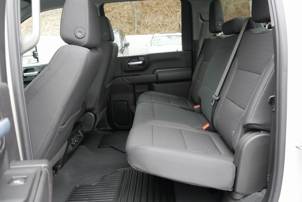 2026 Chevrolet Silverado 2500HD Custom