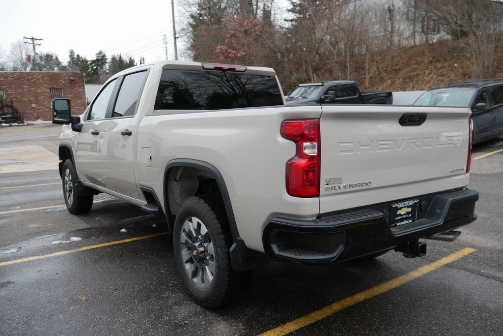 2026 Chevrolet Silverado 2500HD Custom