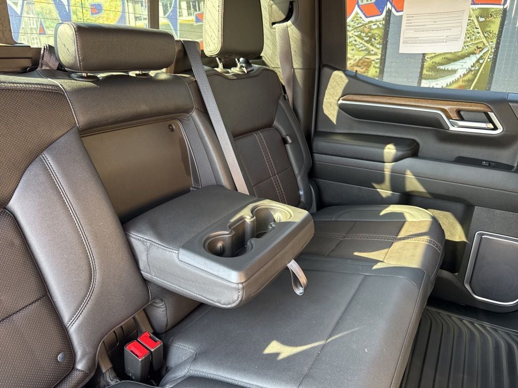 2022 Chevrolet Silverado 1500 High Country