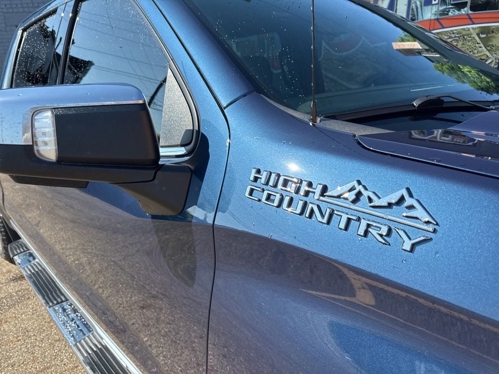 2022 Chevrolet Silverado 1500 High Country