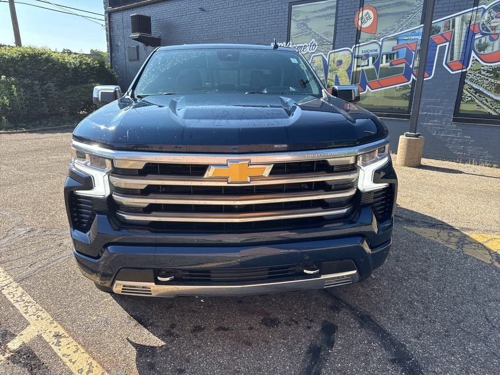 2022 Chevrolet Silverado 1500 High Country