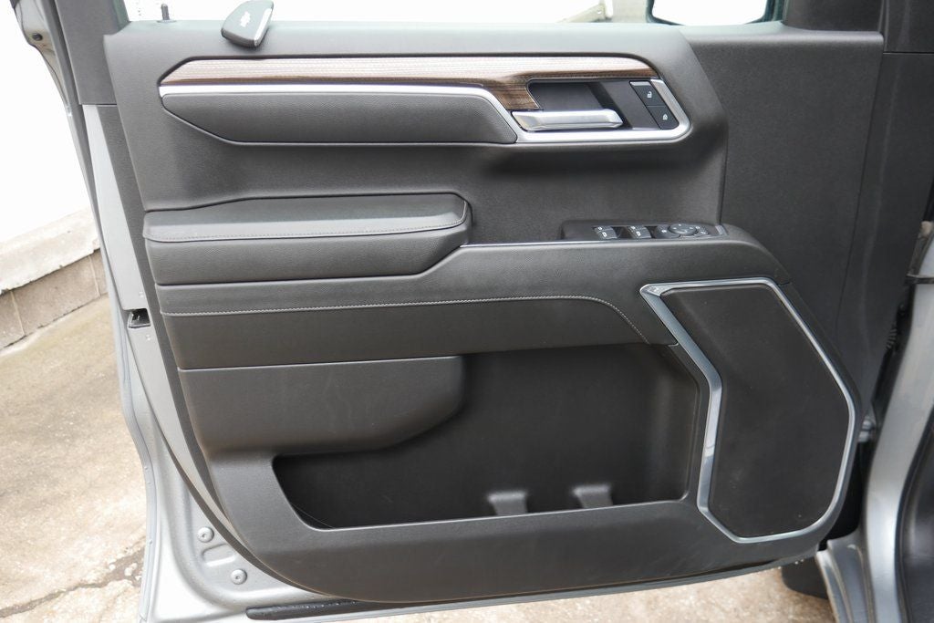 2025 Chevrolet Silverado 1500 LT LT1