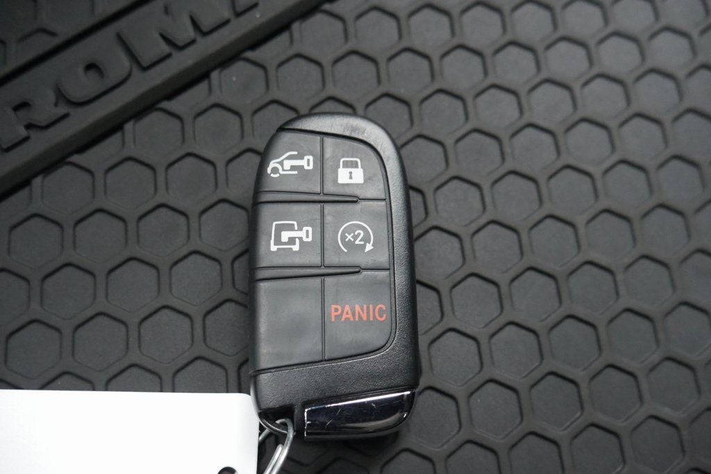 2022 RAM ProMaster 3500 Window Van High Roof