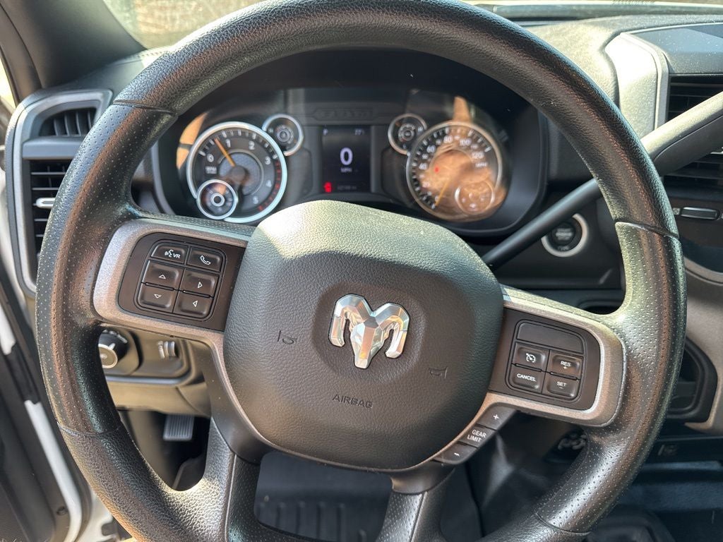 2022 RAM 5500HD Tradesman w/ Steel Flatbed & 5th Wheel Hitch
