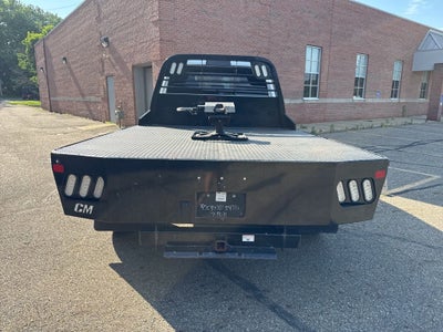 2022 RAM 5500HD Tradesman w/ Steel Flatbed & 5th Wheel Hitch