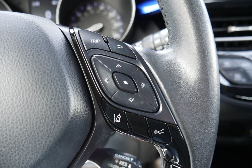 2021 Toyota C-HR XLE