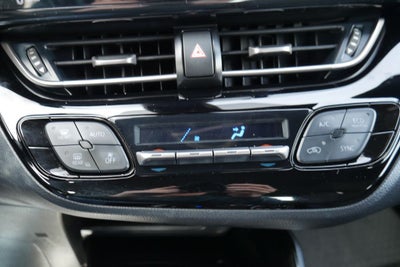 2021 Toyota C-HR XLE