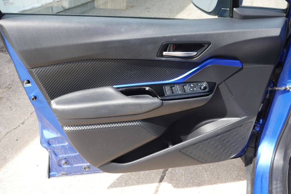 2021 Toyota C-HR XLE