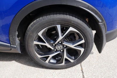 2021 Toyota C-HR XLE