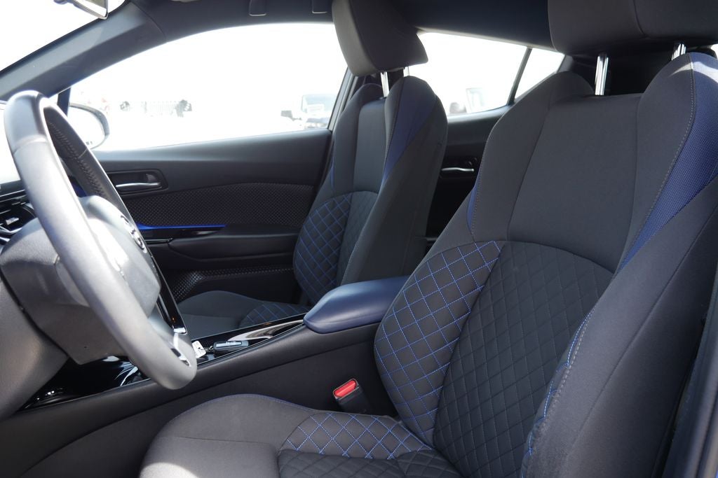 2021 Toyota C-HR XLE