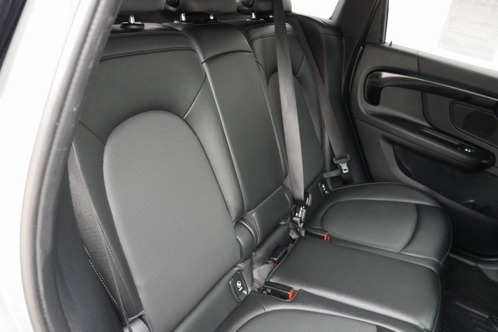 2022 MINI Cooper S Countryman Base