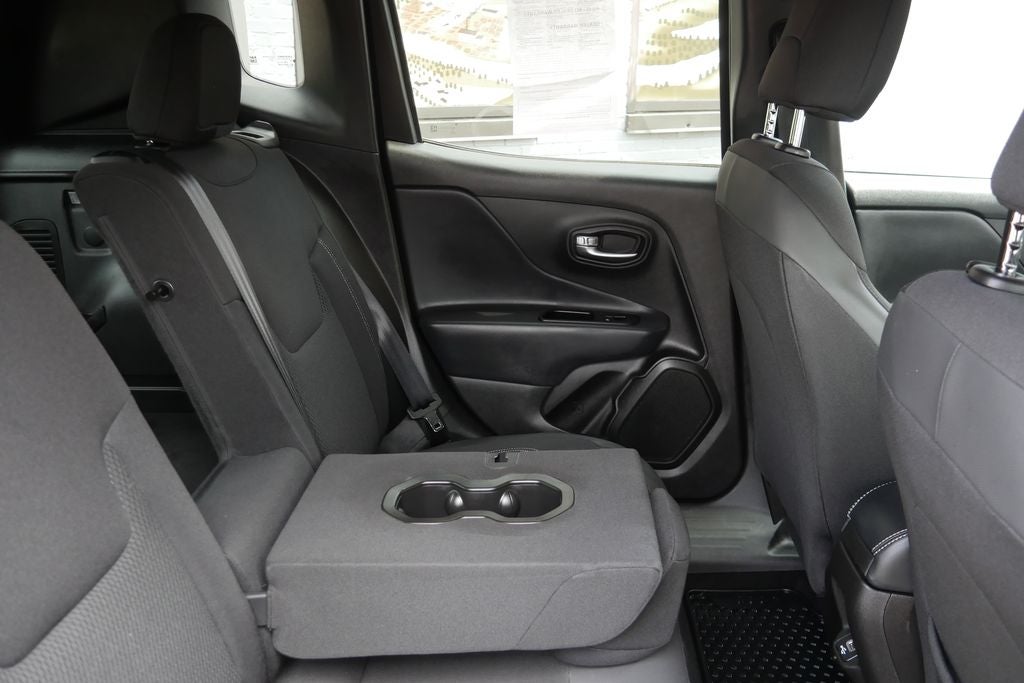 2022 Jeep Renegade Altitude