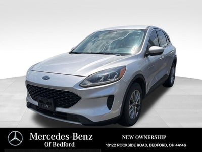 2020 Ford Escape SE