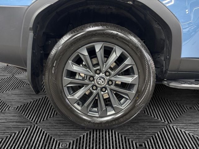 2025 Toyota Land Cruiser Base