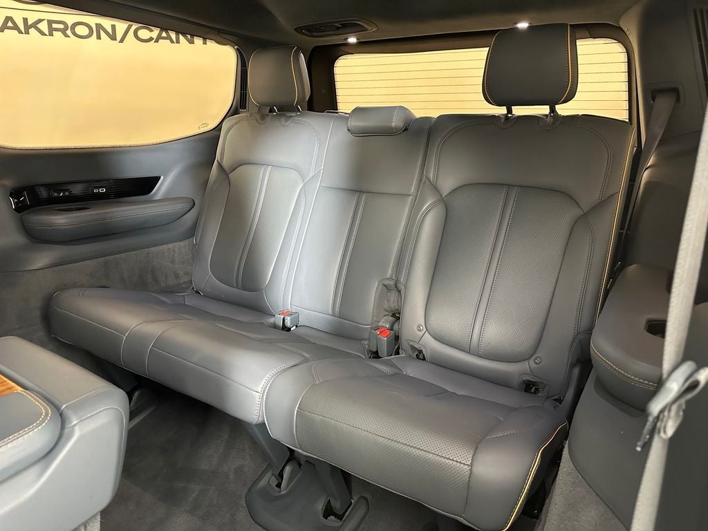 2022 Jeep Grand Wagoneer Series II