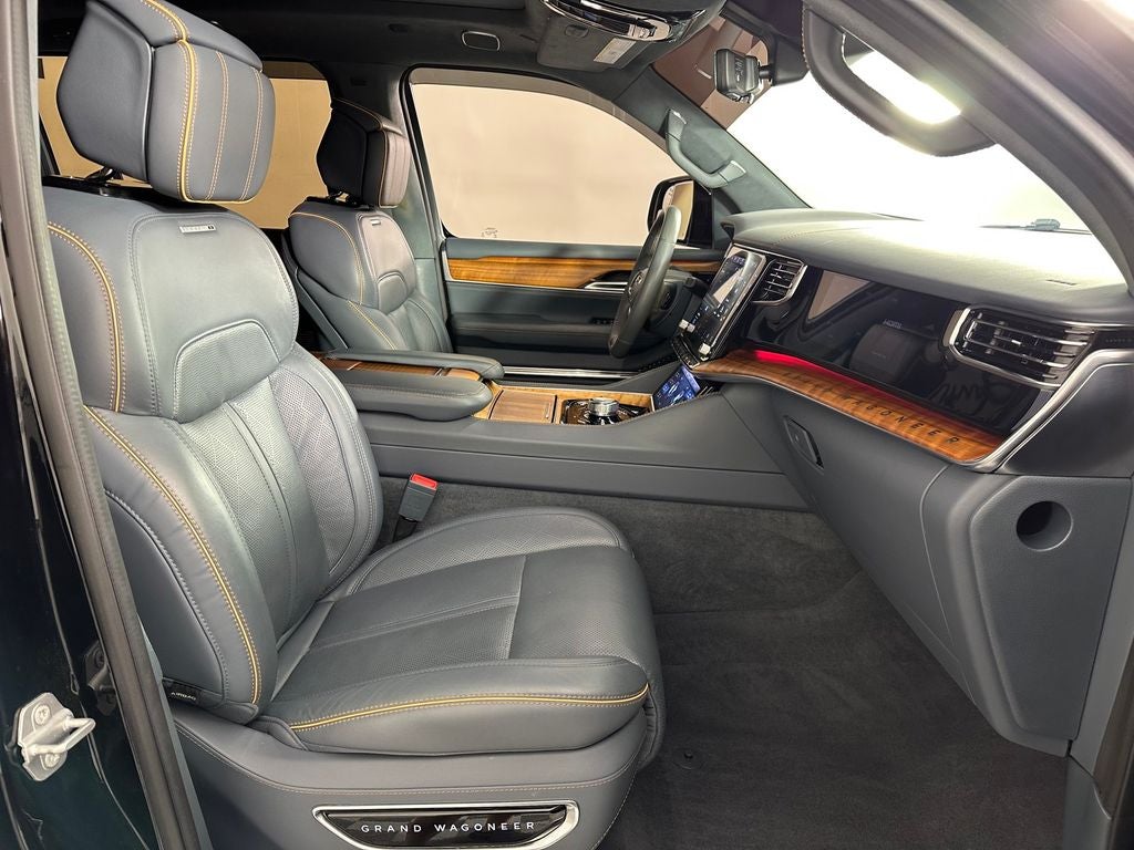 2022 Jeep Grand Wagoneer Series II