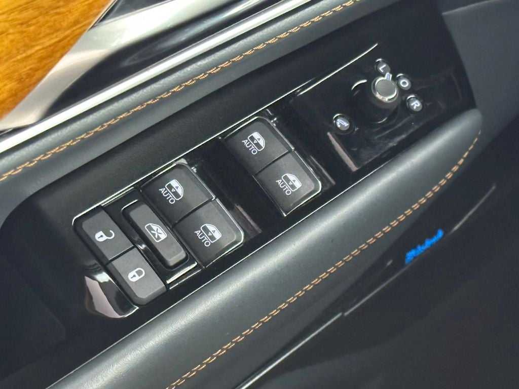 2022 Jeep Grand Wagoneer Series II