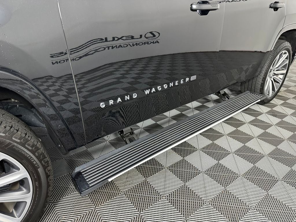 2022 Jeep Grand Wagoneer Series II