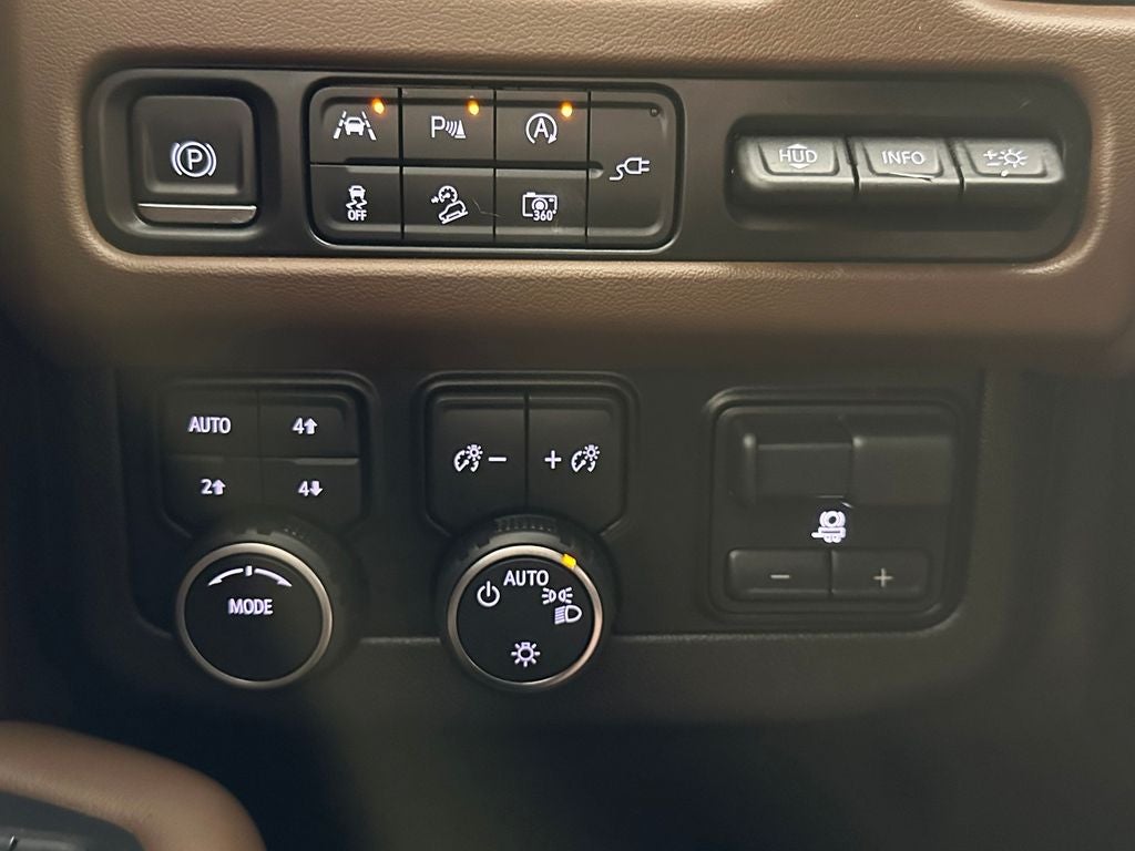 2022 Chevrolet Suburban High Country